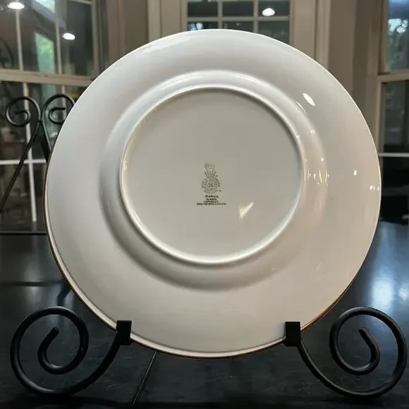 Royal Doulton Rondo H 4935 Bone China 5 Piece Place Setting Vintage Doulton & Co Dinnerware